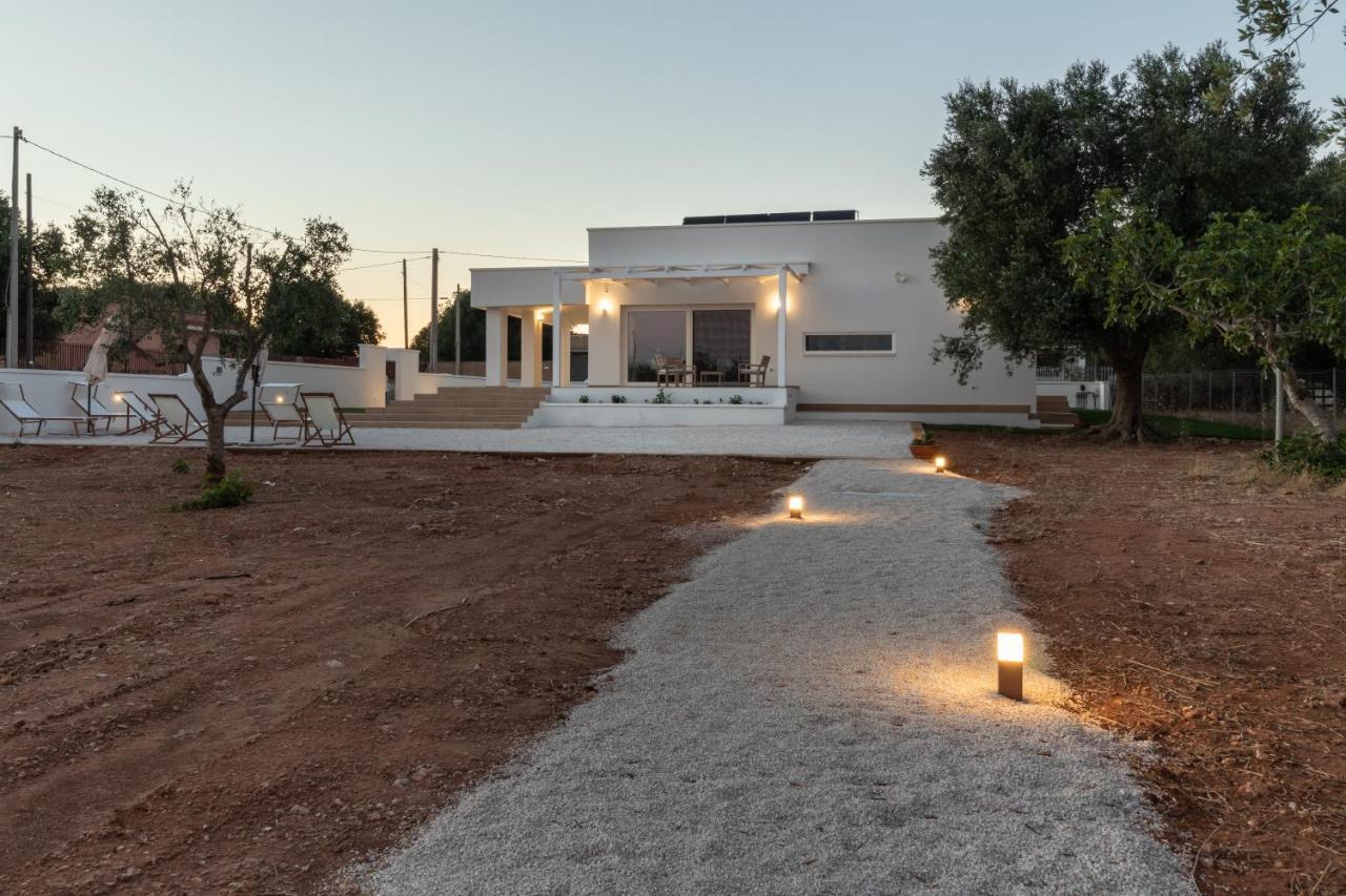 B&B Foglie D'Ulivo ลิซซาโน ภายนอก รูปภาพ
